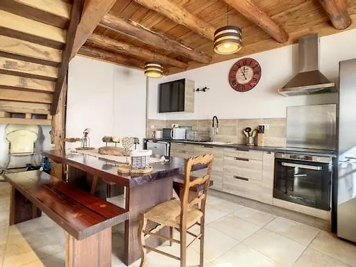 Gîte de montagne   Les Pivoines   à Nistos 0*,  França